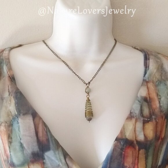 Sage Green Agate Drop Pendant + Bronze Necklace ~ Country Core Bohemian Casual - Picture 4 of 8